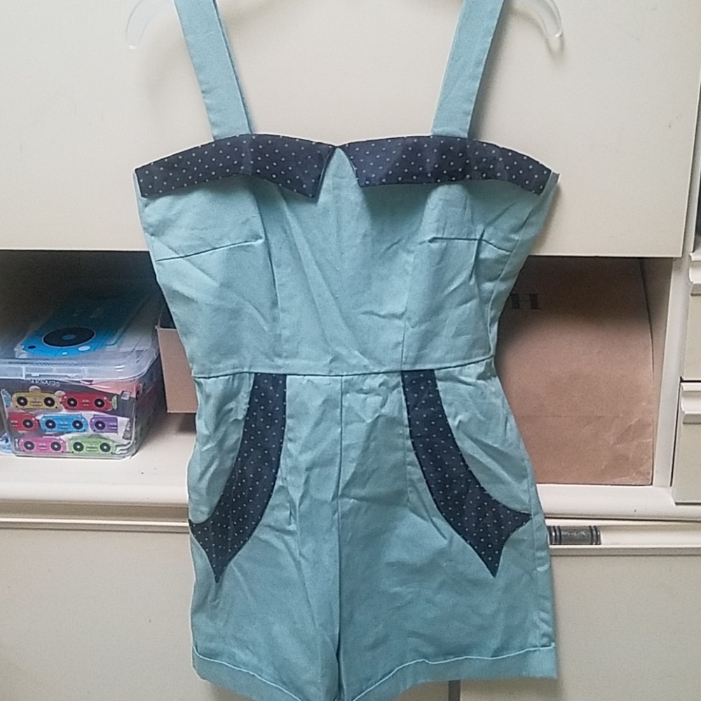 Super cute sage green pin up style romper xs